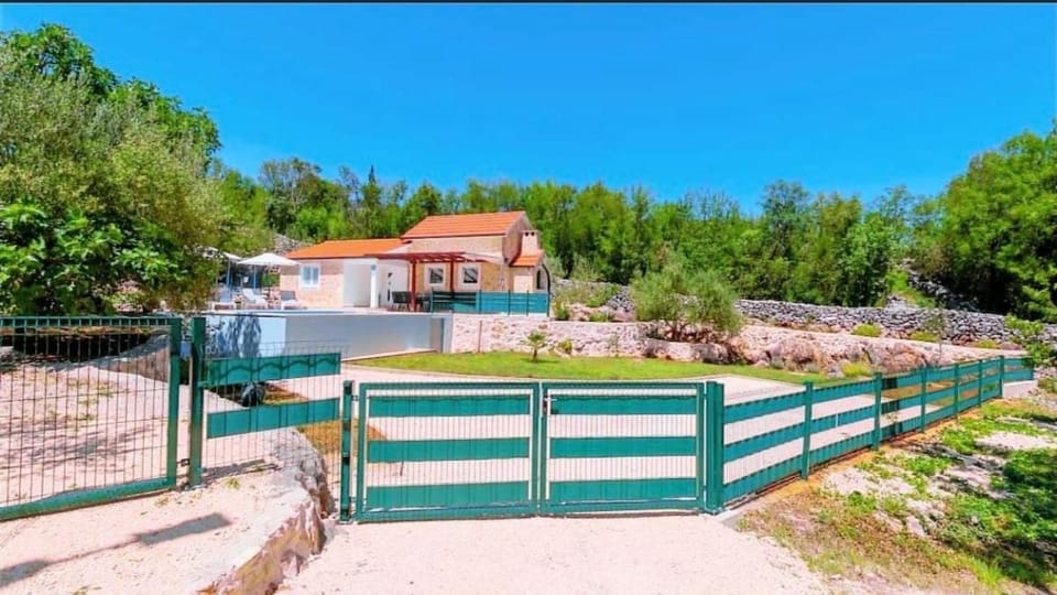 Villa Josip Villa in Split-Dalmatia County