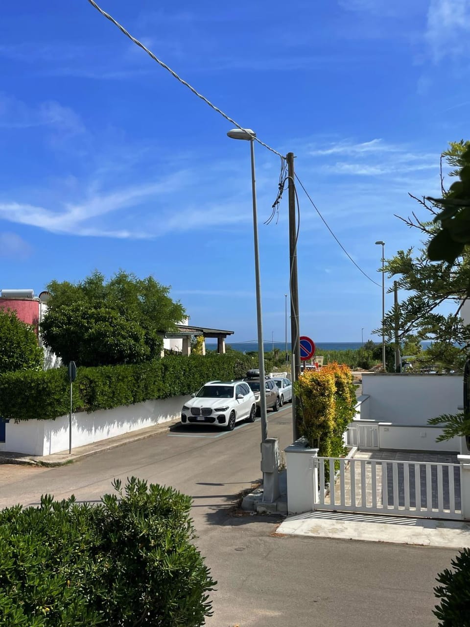 Day, Natural landscape, Sea view, Parking