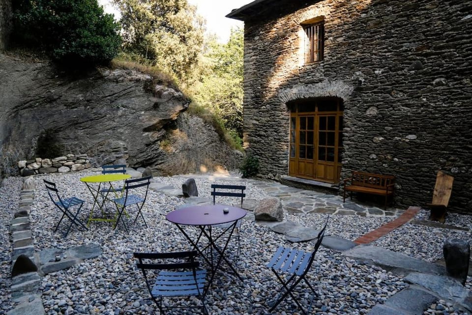 Gîte de Bourret House in Occitanie