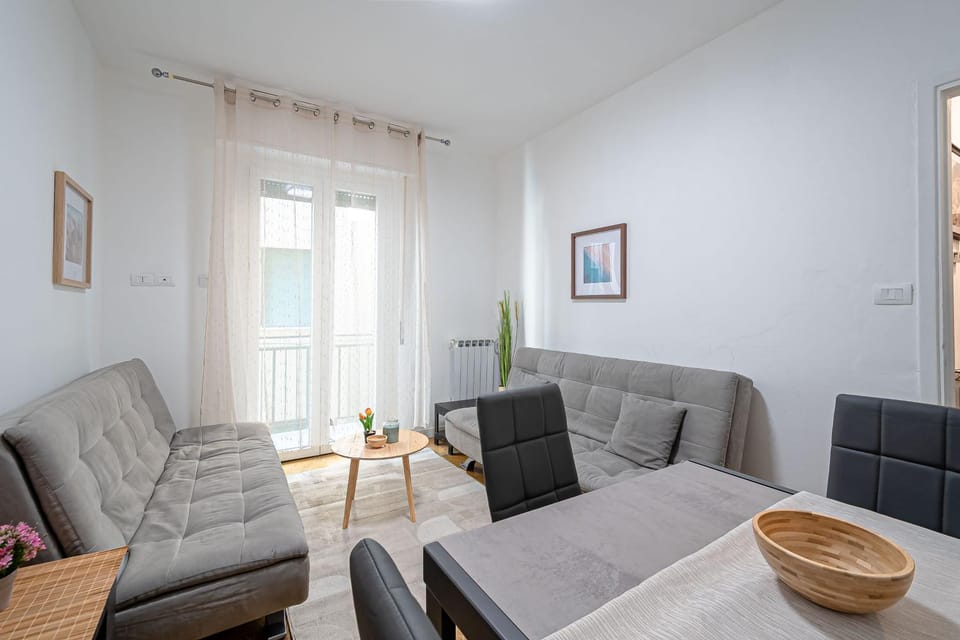 Balcony/Terrace, Living room, Dining area