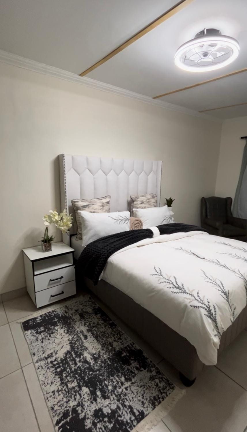 Ju's Self-Catering Guesthouse in Okakarara Apartment in Namibia