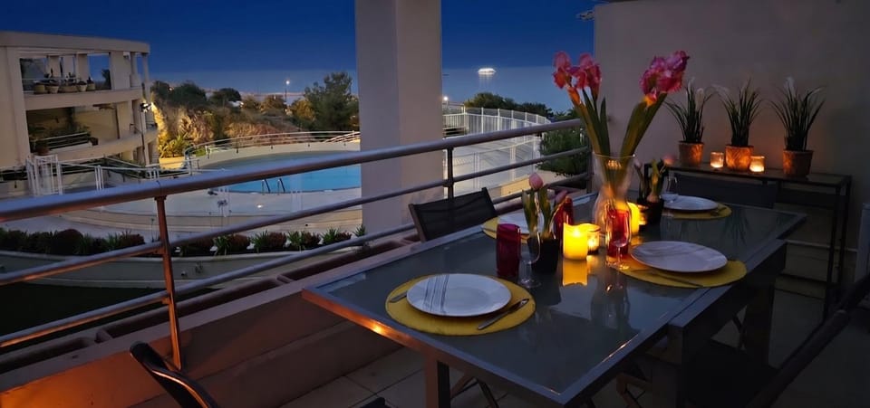 Le phare, superbe vue mer, piscine climatisation parking Apartment in Occitanie