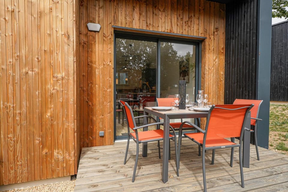 Cottage N°34, piscine commune, 1 chambre House in Pays de la Loire