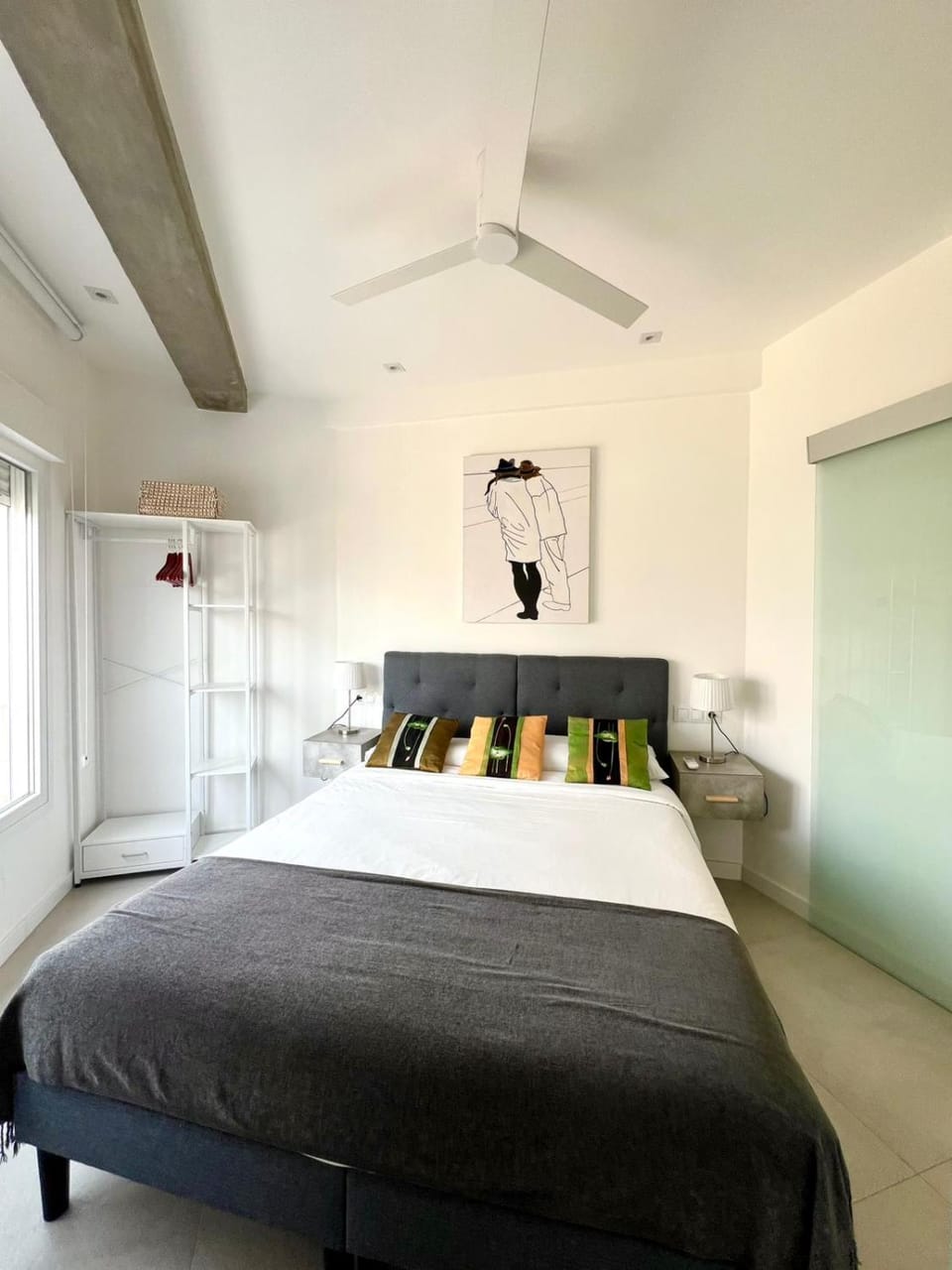 Bed, Photo of the whole room, Bedroom