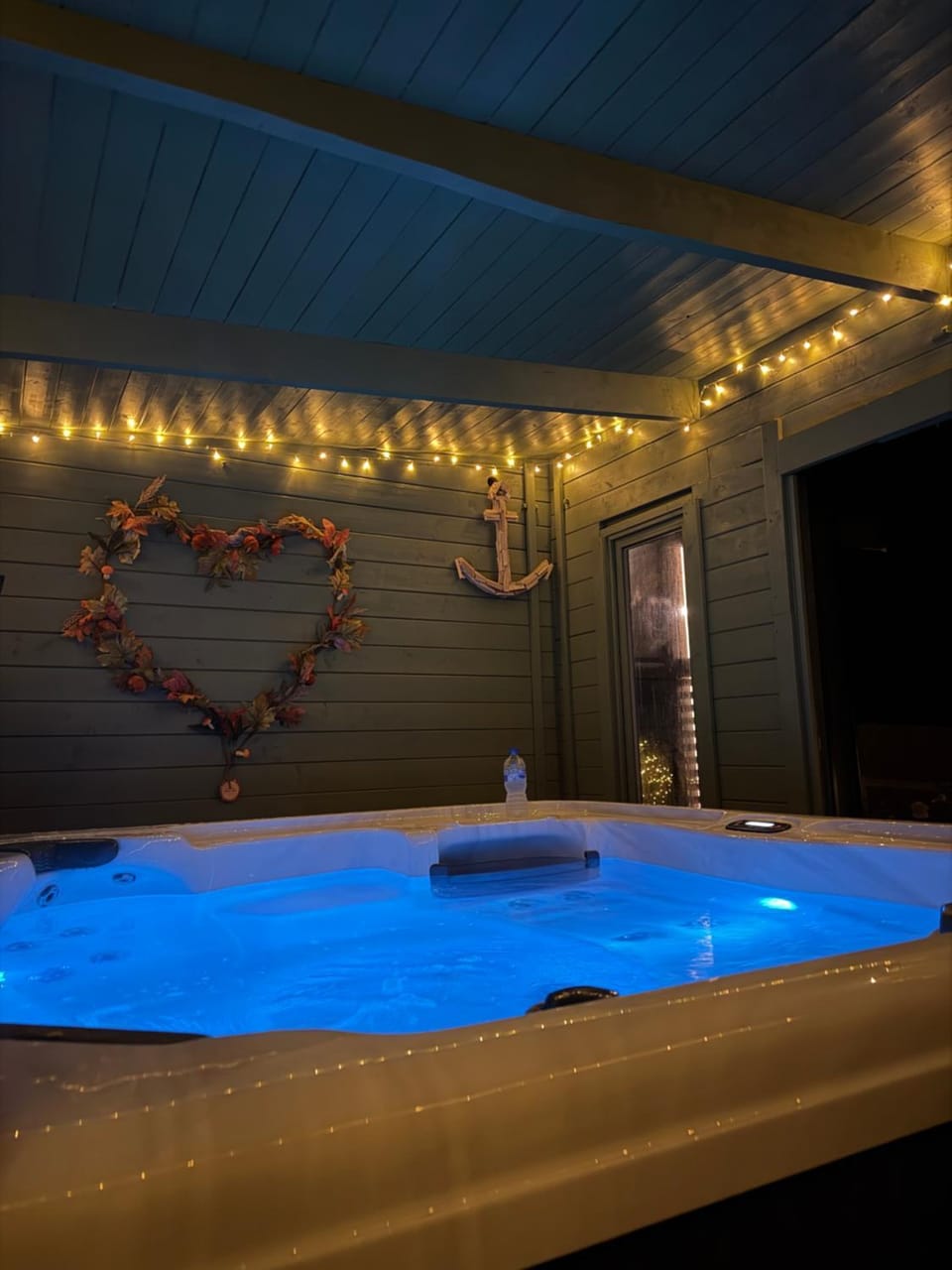 Stable View Alkham Valley Hot Tub included House in Dover District
