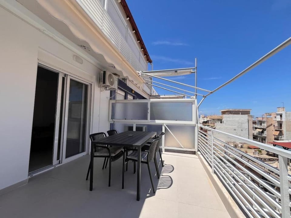 1BR Apt in loutraki with mountain view Apartment in Peloponnese Region