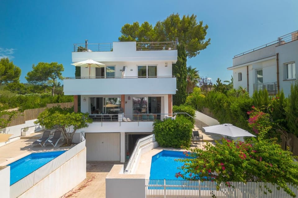 Property building, Living room, Swimming pool