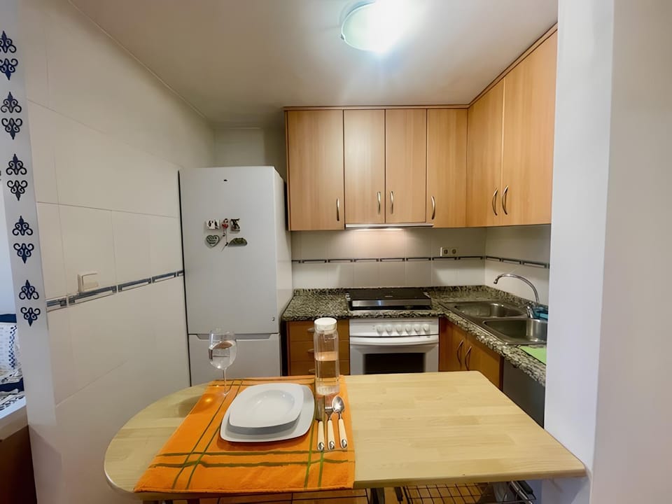 Kitchen or kitchenette, Living room