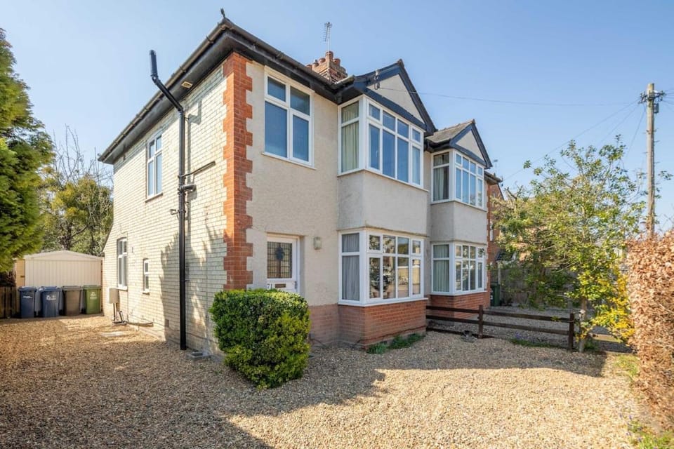 Beautiful Central Family Home House in Cambridge