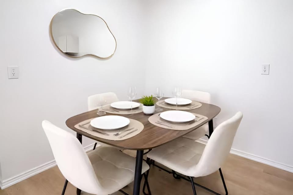Exceptional Comfort And Style Home in Prime Location Apartment in Frisco