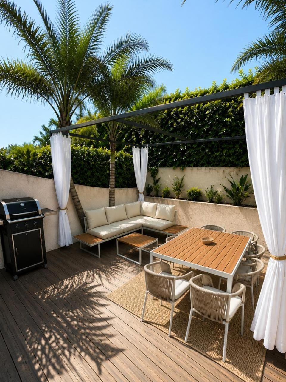 Property building, Patio