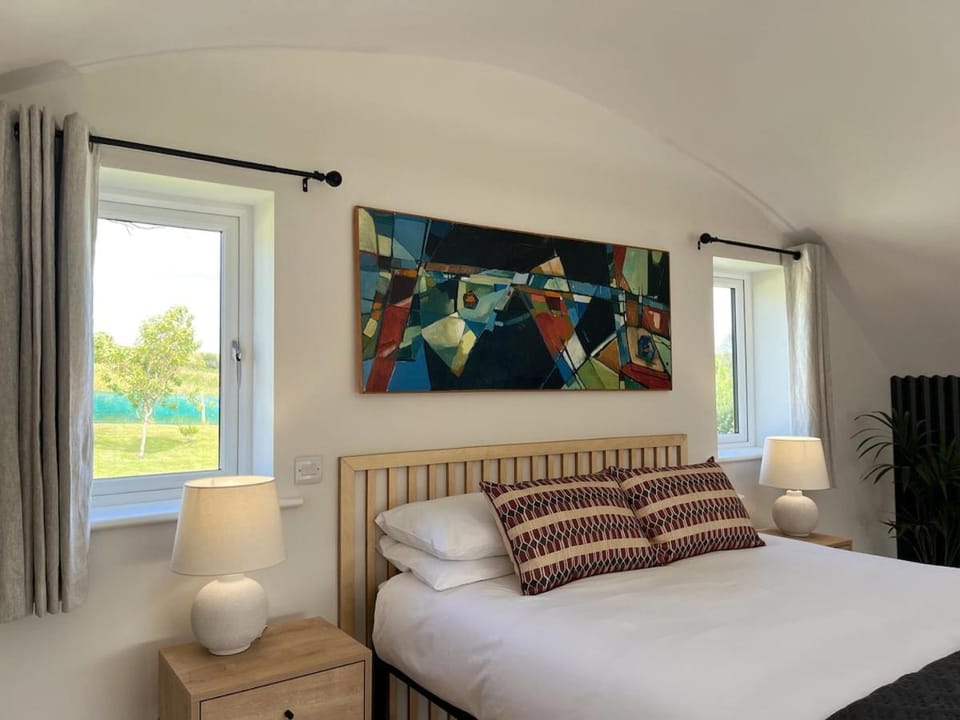 Luxury Barn Conversion with King Bed near Westport House in County Mayo