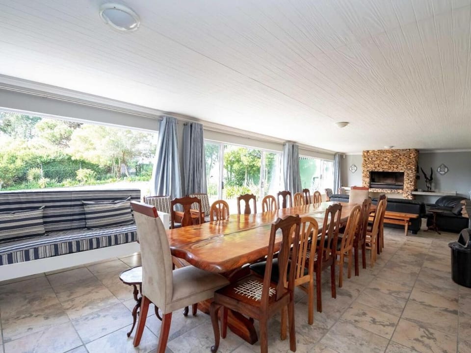Woodlands Villa House in Plettenberg Bay
