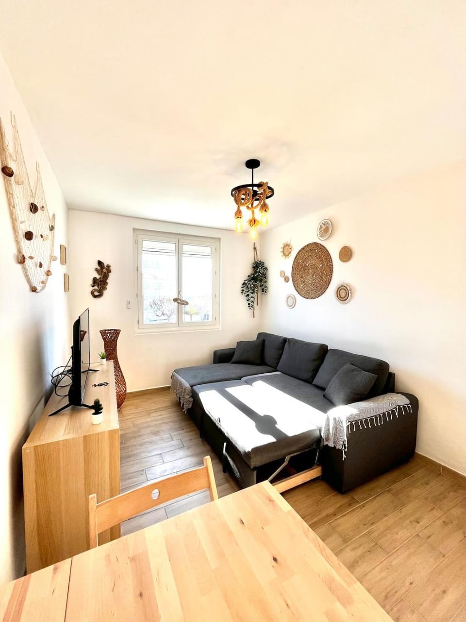 Charming 2-room air-conditioned, sea view Apartment in Saintes-Maries-de-la-Mer