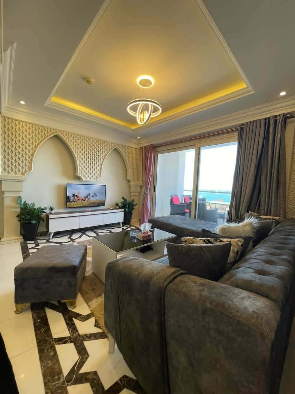 Nearby landmark, Minigolf, TV and multimedia, Living room, microwave