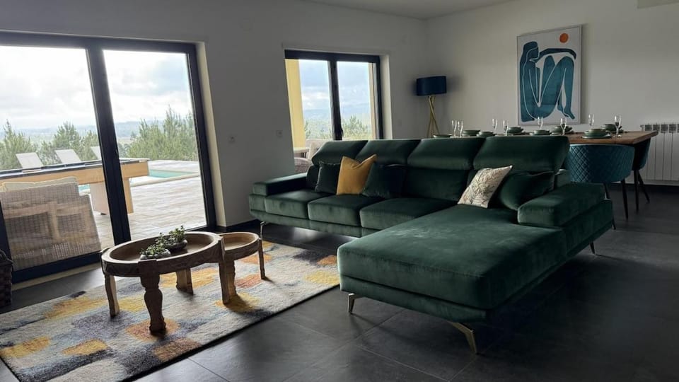 Casa na Colina - Private Pool & Jacuzzi Villa in Coimbra District, Portugal