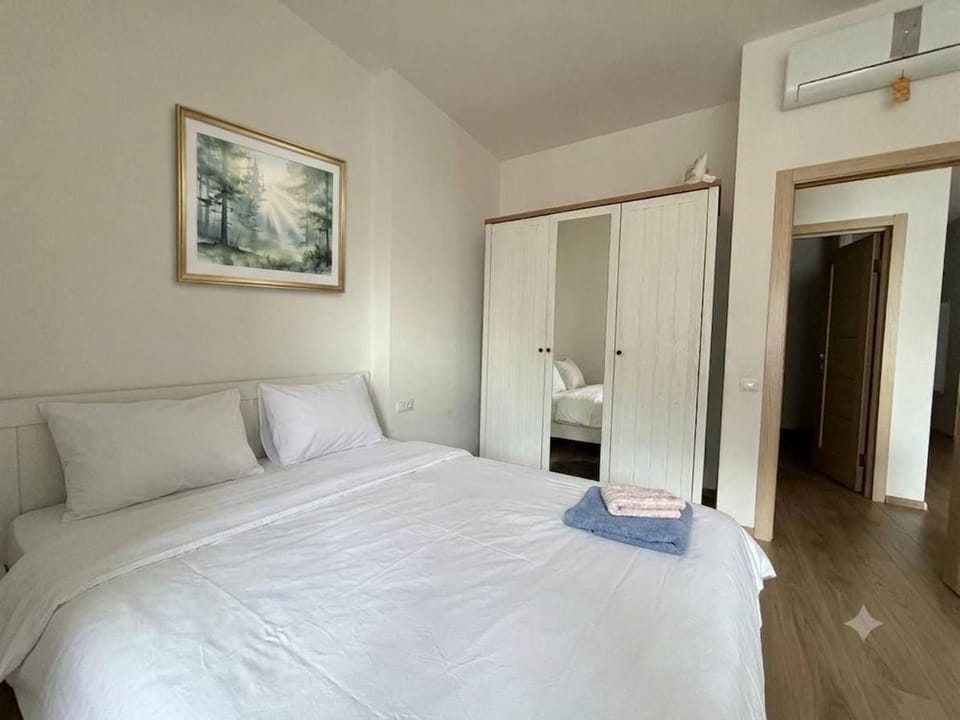 ЖК Панорама 3 кв вид река Apartment in Dnipro