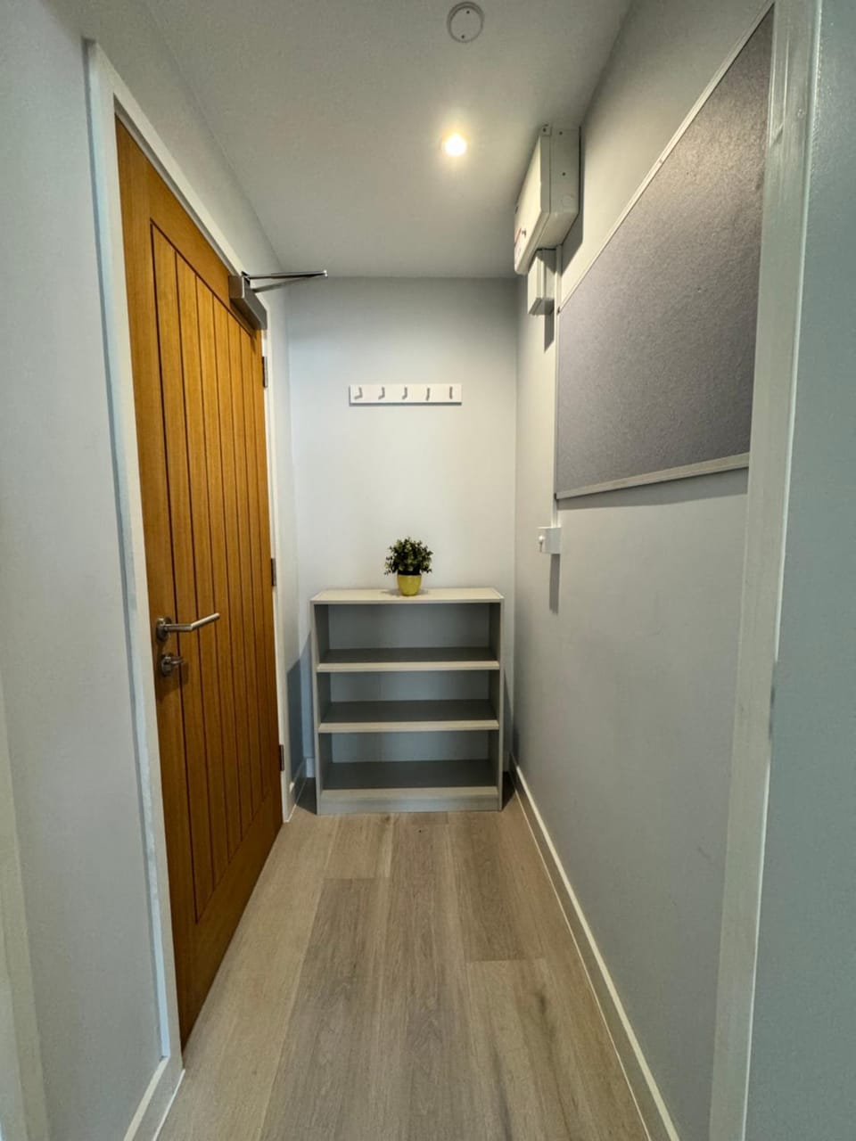 Boutique Exeter Abode with Paid Parking on Street Apartment in Exeter