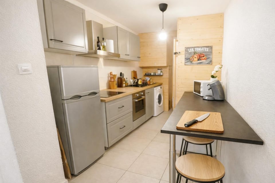 Voltaire YourHostHelper Apartment in Hyères