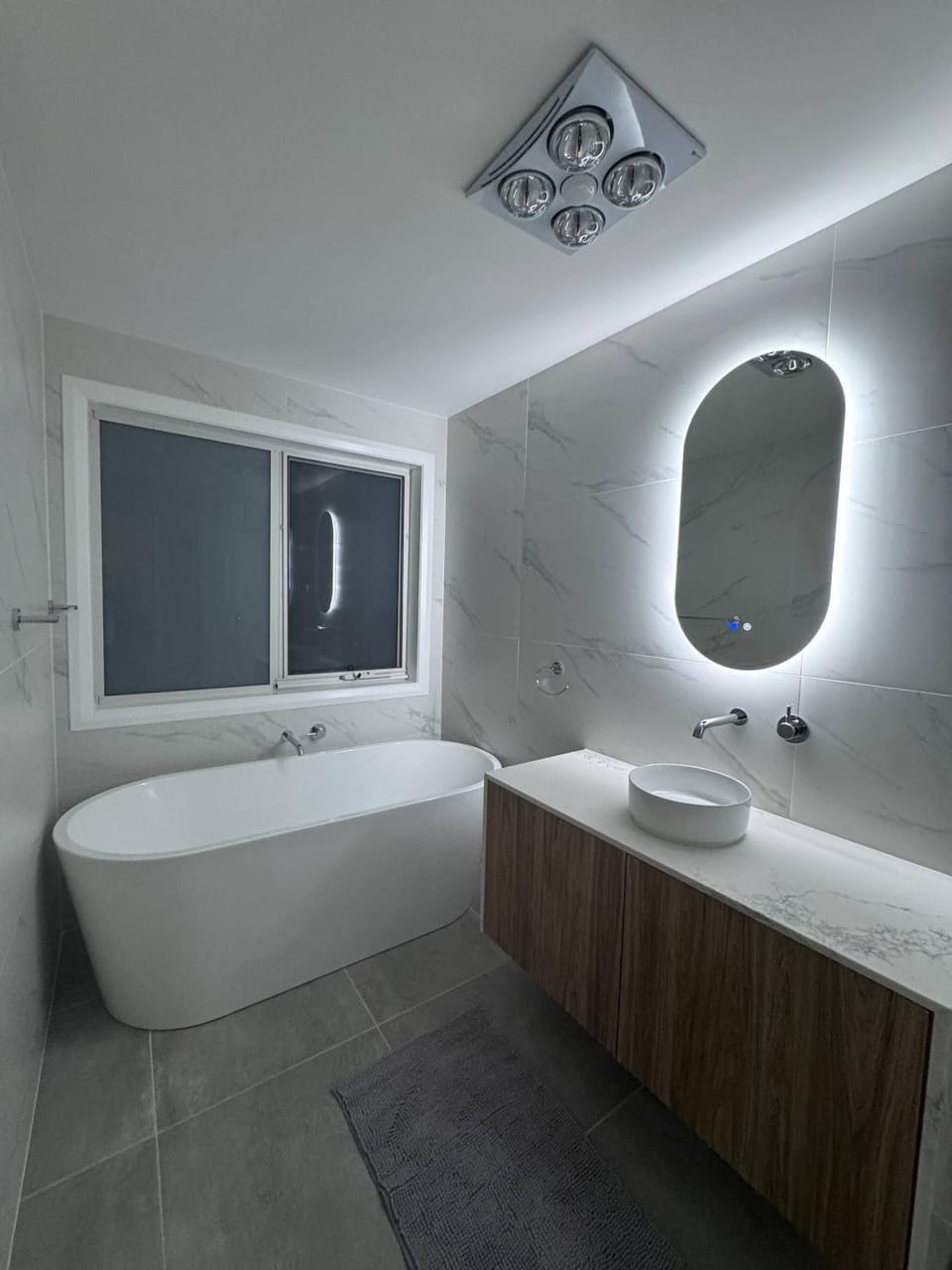 Bathroom, Bath