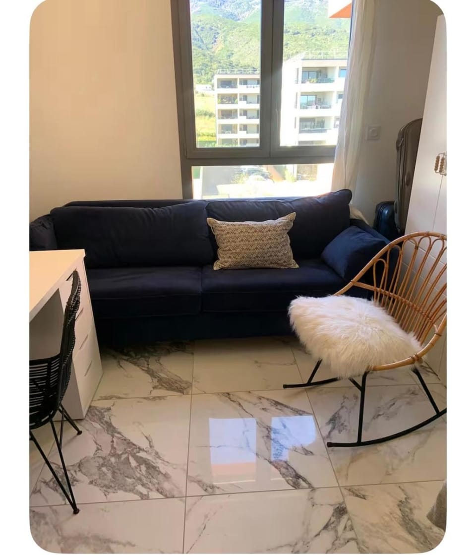 Chambre privative dans appartement de standing Vacation rental in Corsica