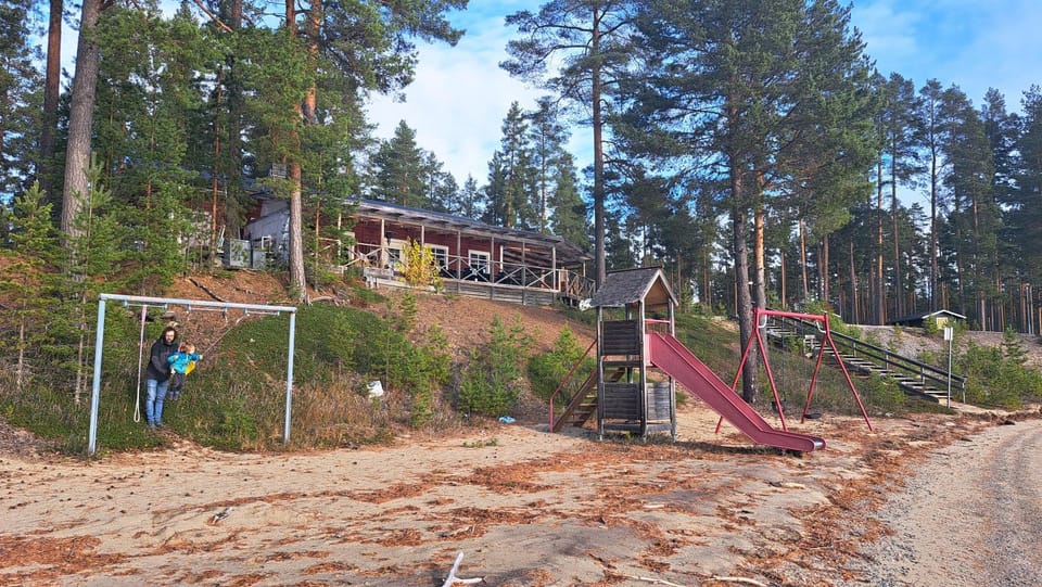 Gemeubileerde 4p tent Campground/ 
RV Resort in Sweden