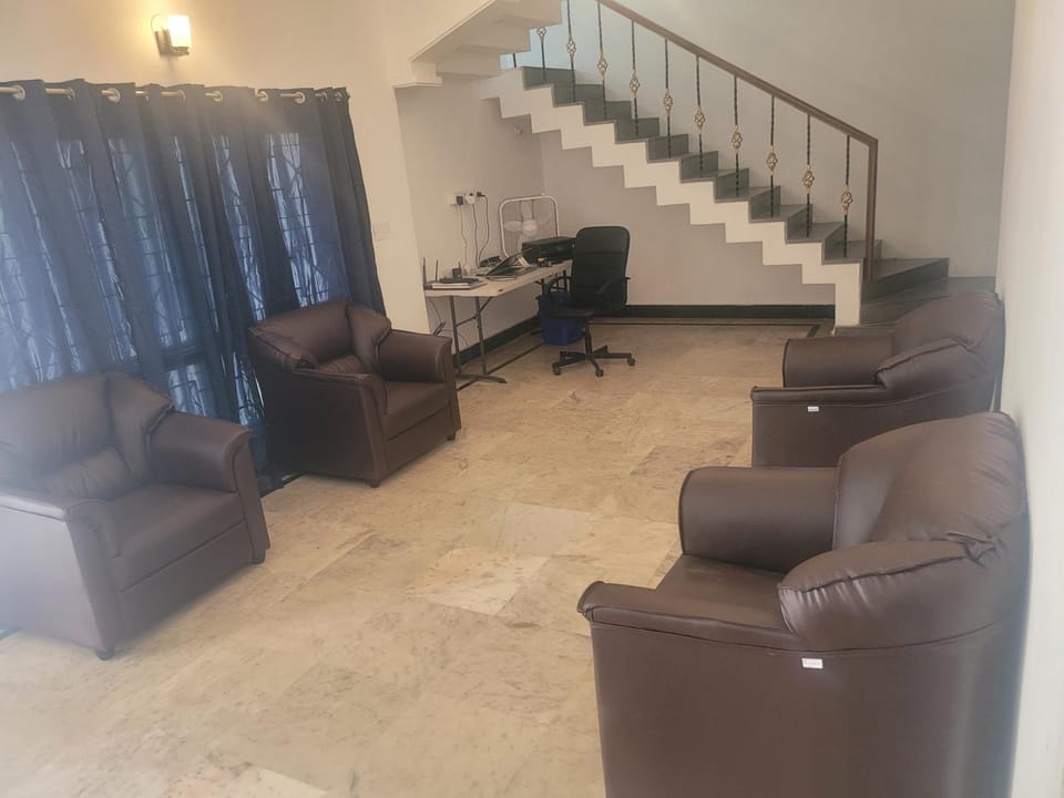 MAJESTIC MAHINDRA HILLS HEIGHTs-BR1 Bed and Breakfast in Secunderabad