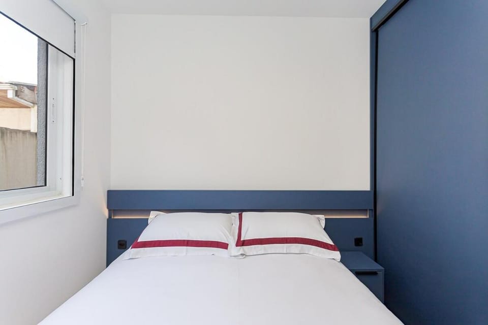 Quarto Executivo com Vaga Próximo ao Shopping Palladium Apartment in Curitiba