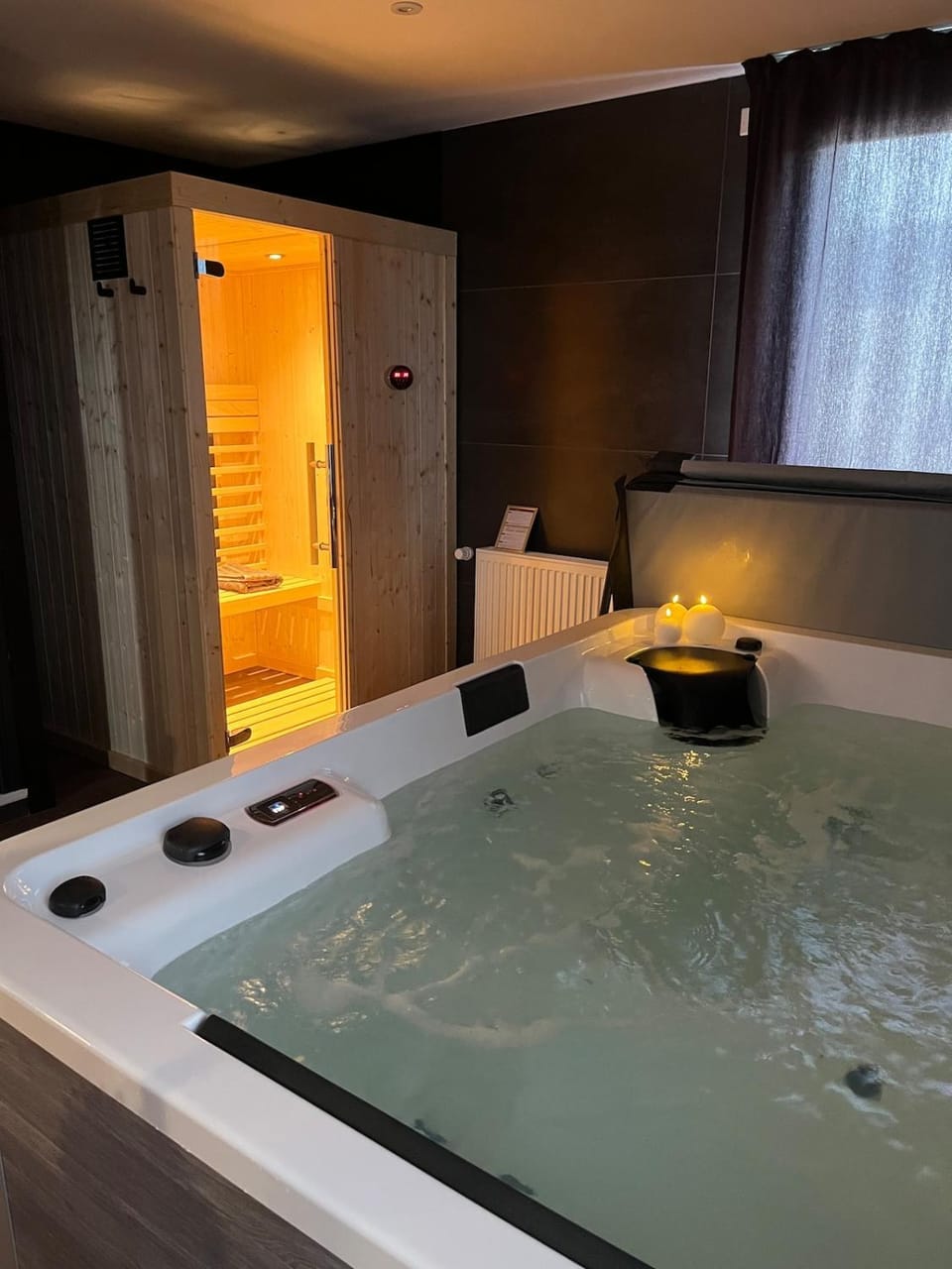 Hot Tub