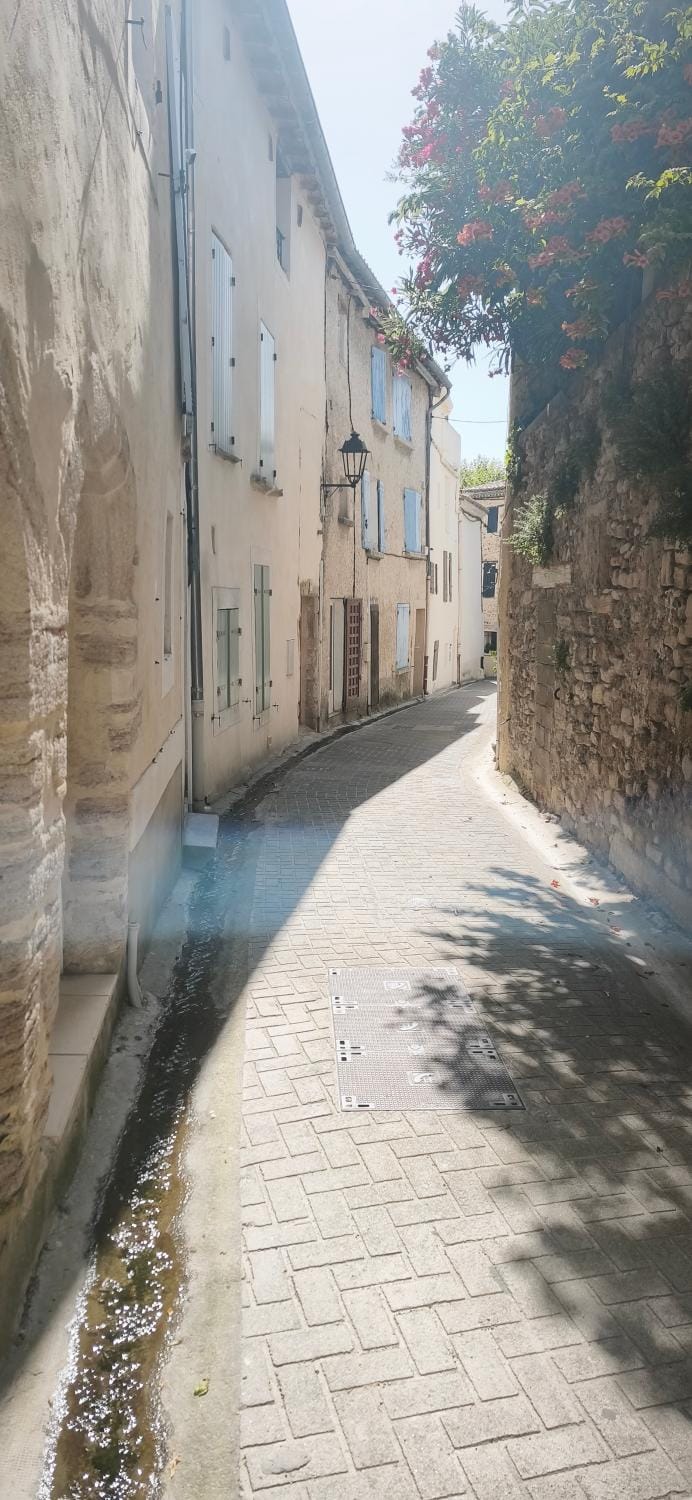 Le Ventoux - Studio Climatisé - Provence Apartment in Carpentras