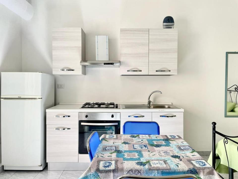 kitchen, kitchen