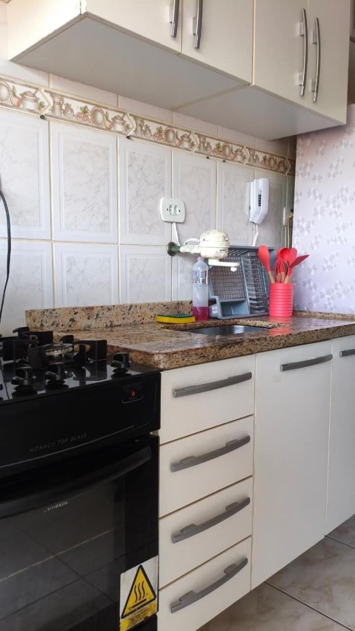 Apê d'praia 32 - Beira Mar Bertioga Apartment in Bertioga