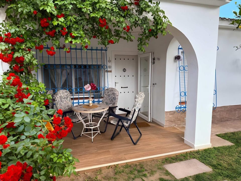 Adosado en La Barrosa cerca de la Playa House in Chiclana de la Frontera