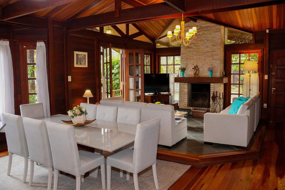 Casa com piscina em Canela Farm Stay in Canela
