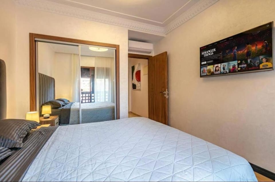 Charme Central Appart Gueliz en Face La gare Apartment in Marrakesh
