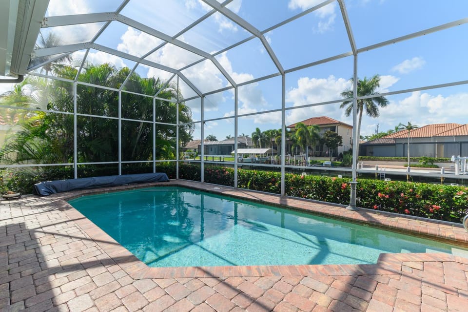 4 Bed Waterfront Retreat | Heated Pool House in Marco Island