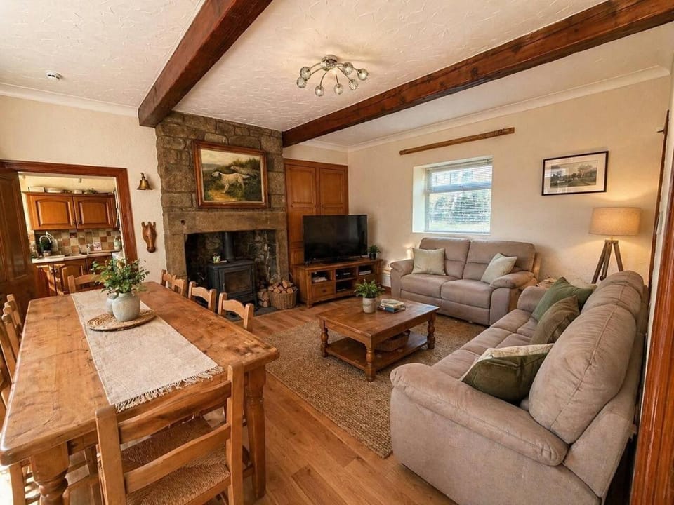 Sandywell Cottage - Families, Contractors, Airport House in Leeds