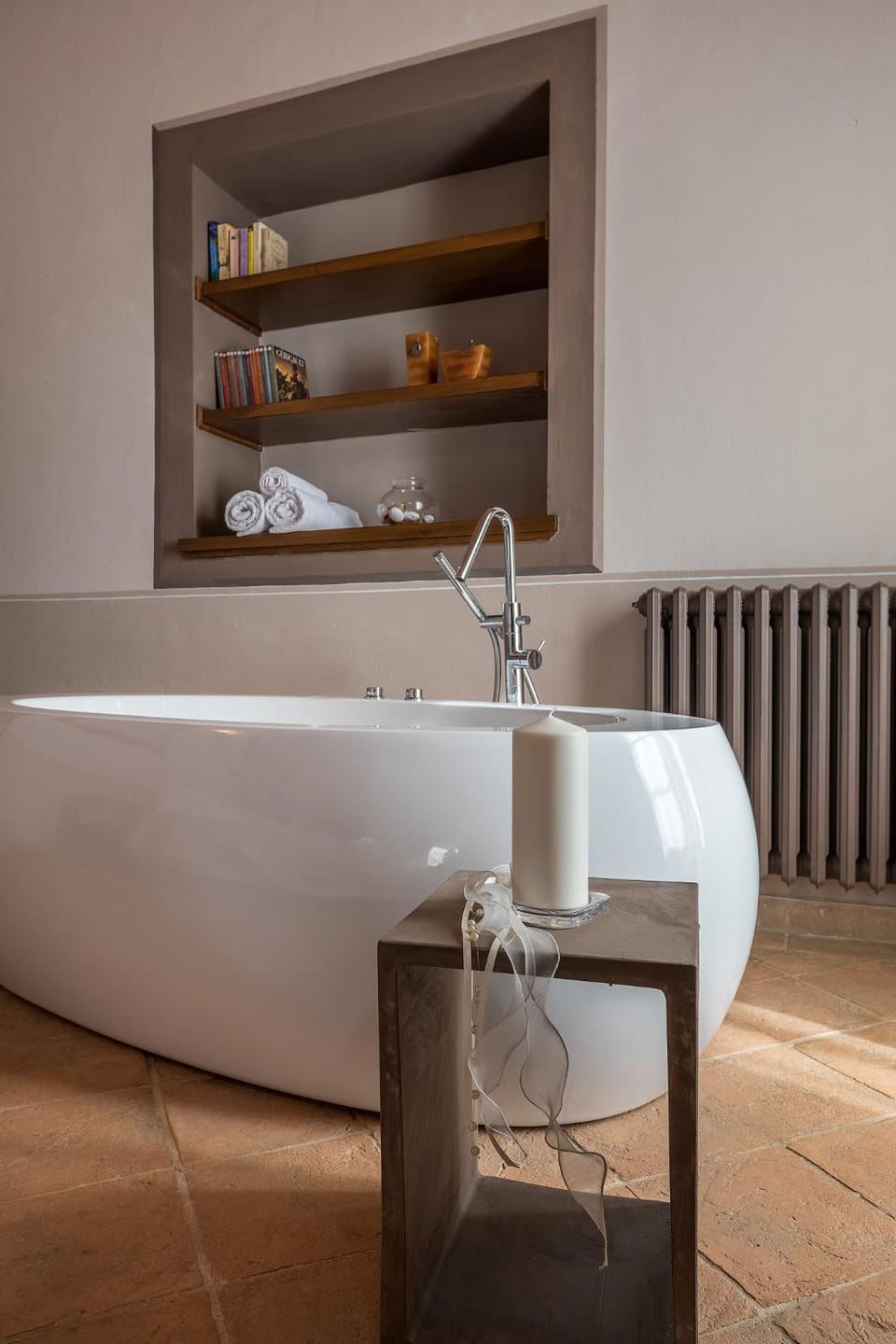Hot Tub, Hot Tub, Bedroom