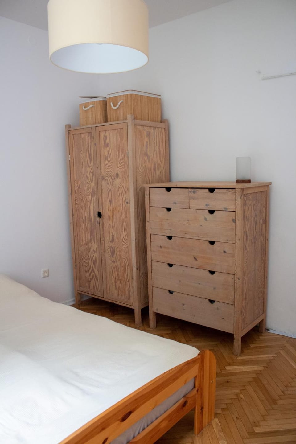 Bedroom, wardrobe