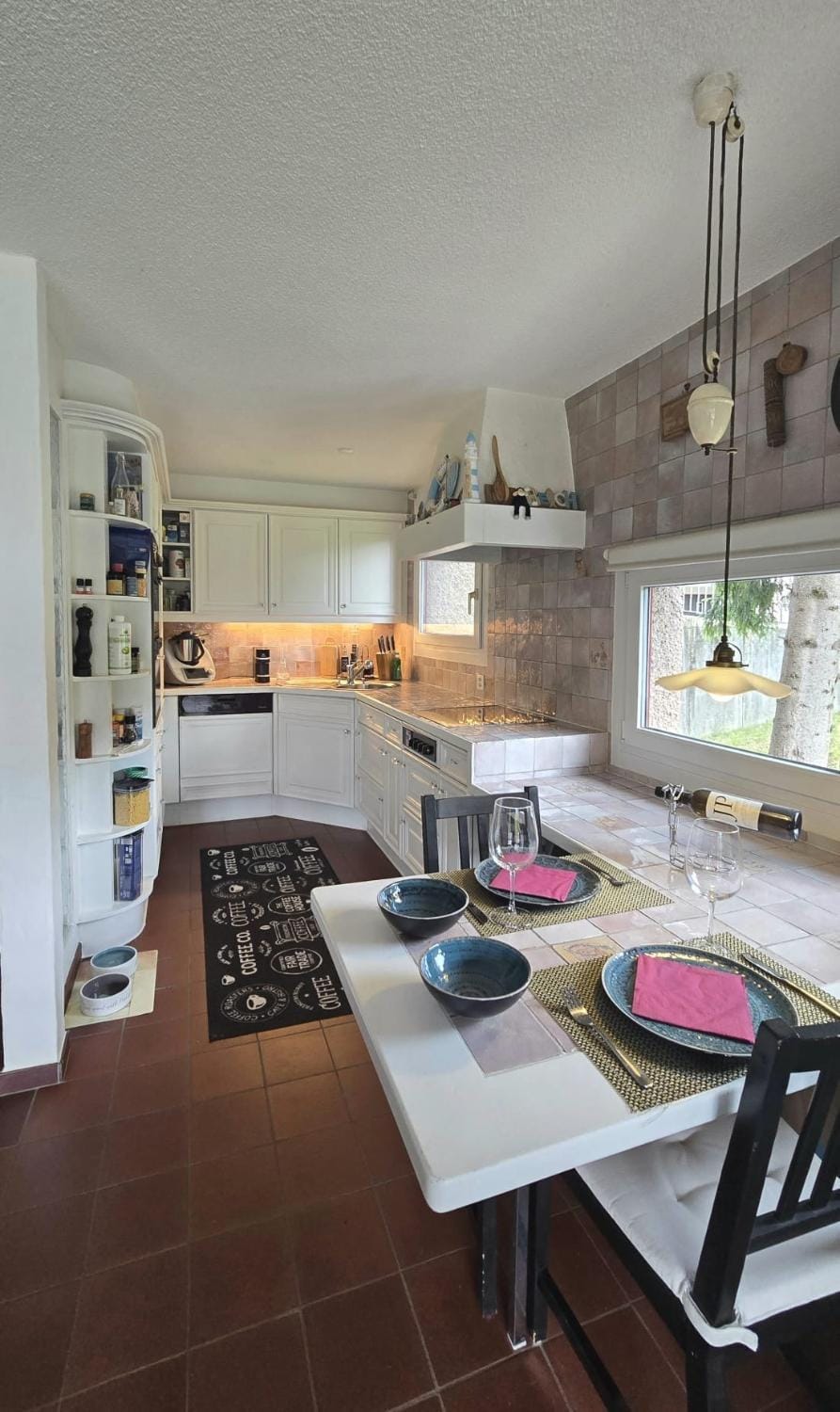 Well Zone Oase Thun-Private Pool-Garden-Sauna-Gym Apartment in Canton of Bern (Region)