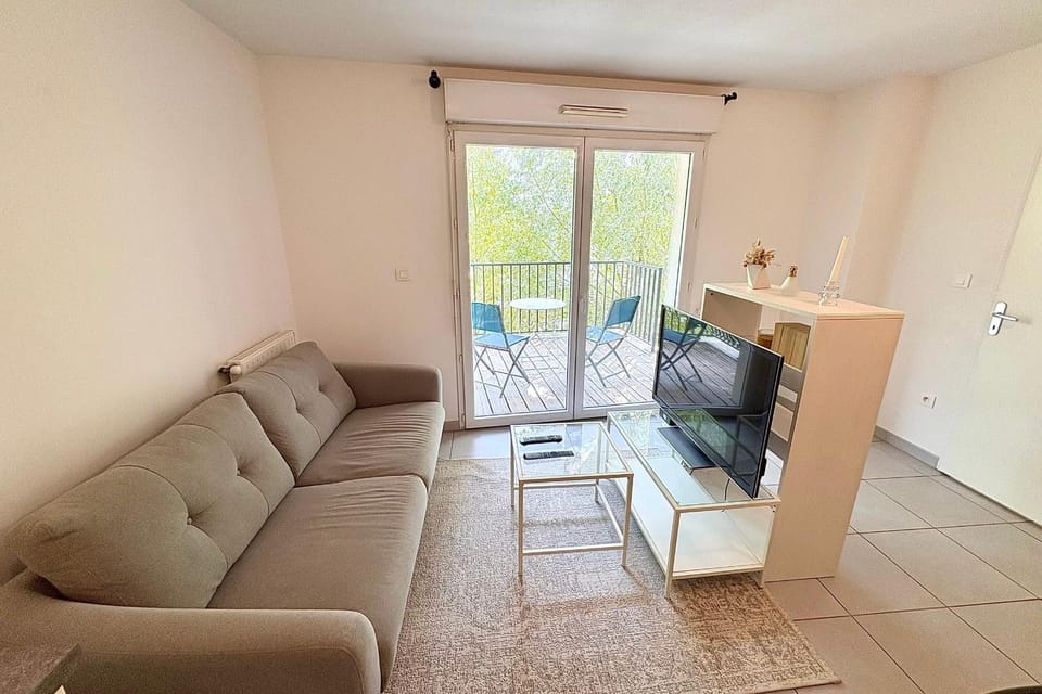 Beautiful apartment with terrace in central Nantes Apartment in Nantes