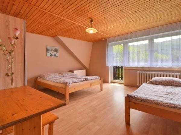 Noclegi Pod Muńcołem Bed and Breakfast in Poland