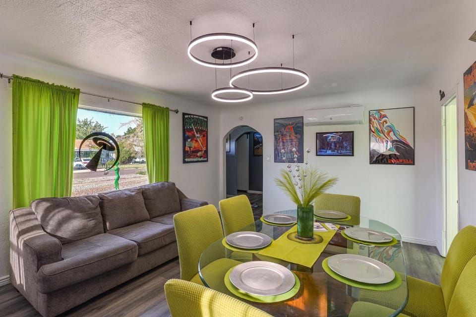 Alien-Crash-Site-Themed Retreat in Roswell House in Roswell