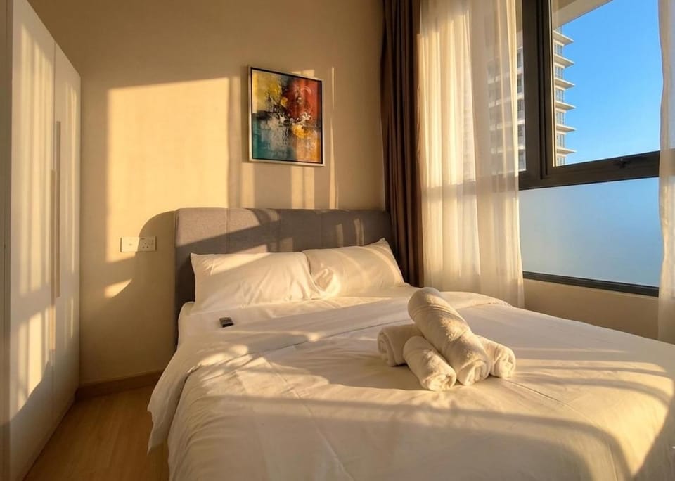 Bed, Bedroom, towels, wardrobe