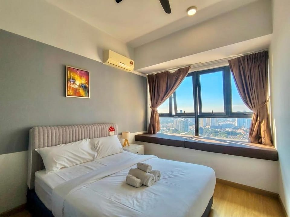 Bedroom, towels
