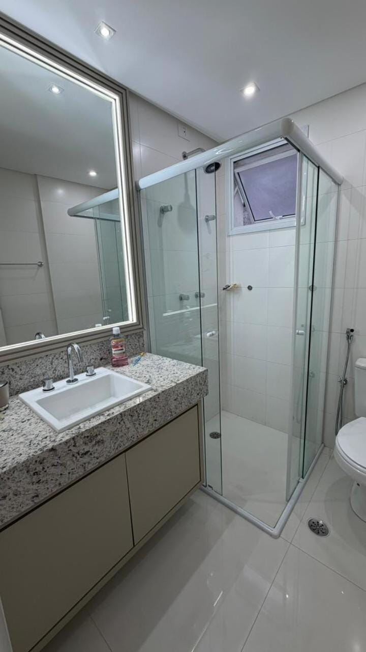 Praia a pé com Varanda Gourmet Apartment in State of São Paulo