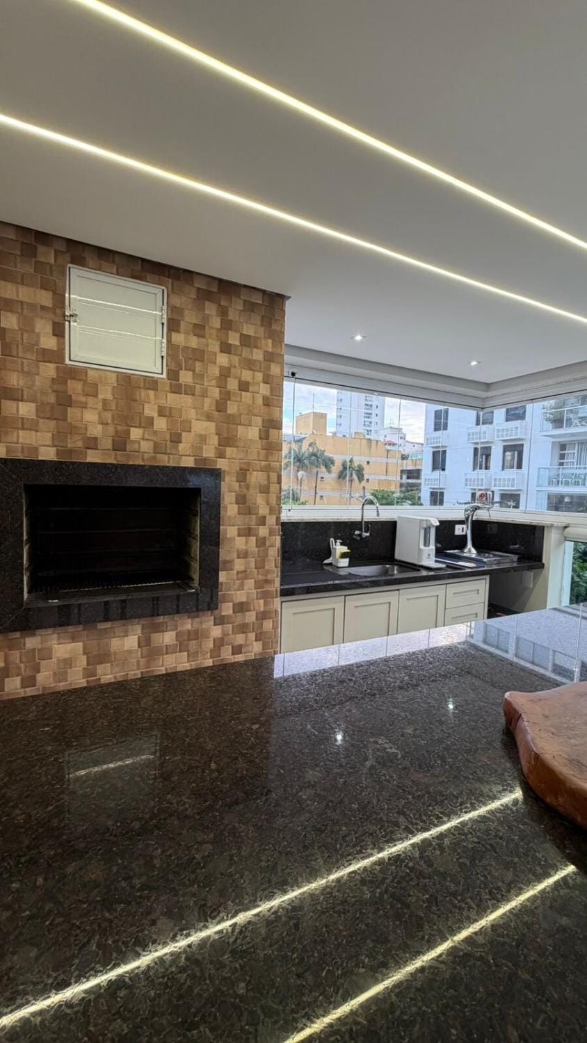 Praia a pé com Varanda Gourmet Apartment in State of São Paulo