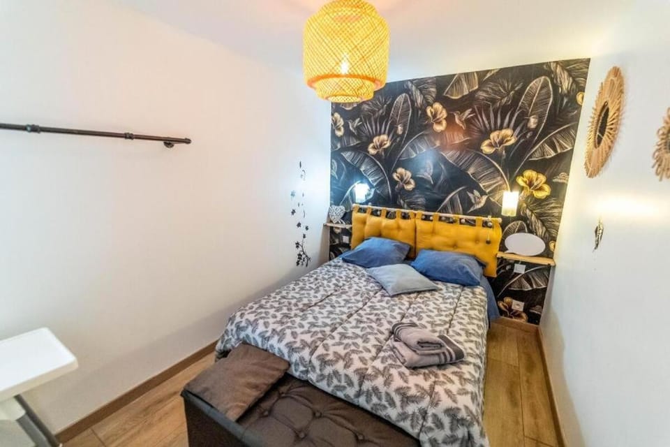 Le Jungle Appart Parking Honfleur 10min plage Apartment in Honfleur