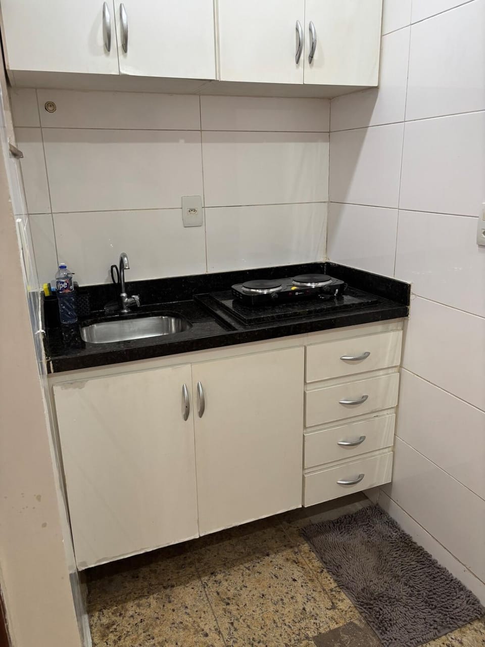 10 min a pé da praia! Apartamento completo em Copacabana Apartment in Rio de Janeiro