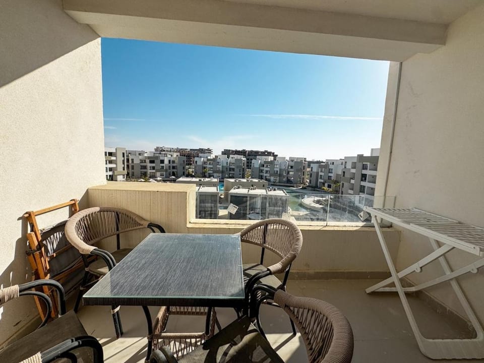 2BR Apartment with Pool View Zahra l Sidi Abd El Rahman Apartment in Egypt